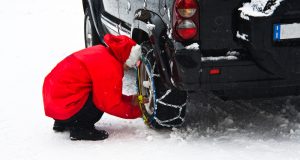 Snehová poradňa pre motoristov- ako si vybrať snehové reťaze