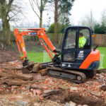 Výkonné stavebné stroje a záhradná technika z požičovne