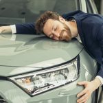 Otázky, ktoré si zodpovedzte pred kúpou nového auta